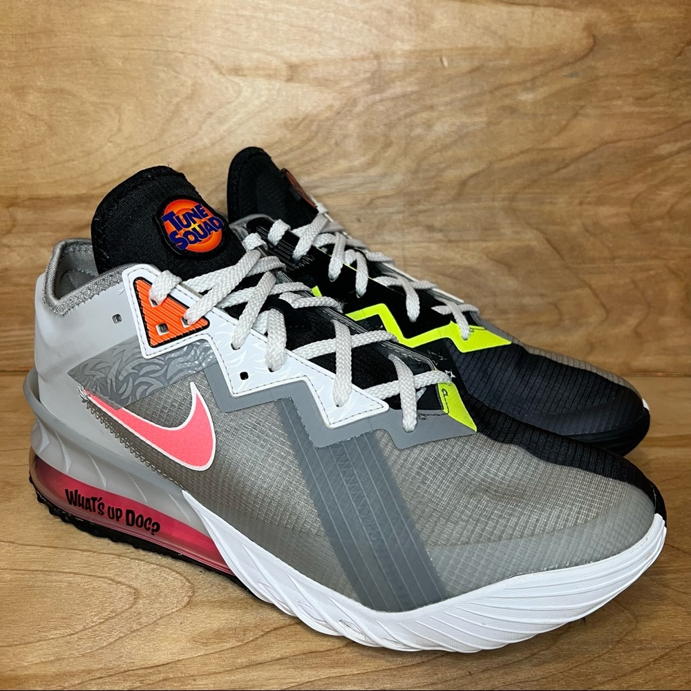 Nike LeBron 18 Space Jam